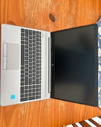 Laptop HP 15,6”