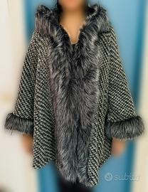 Mantella con pelliccia , giubbotto