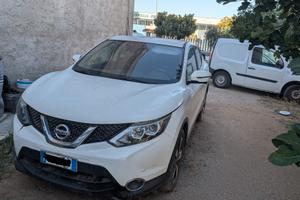 Nissan qashqai 1.6 130 cv 2016