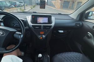 Toyota IQ-PLUS*Navi*Keyless*Limited*Unicoprop.
