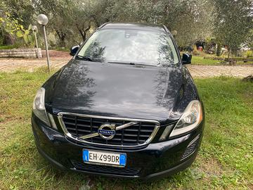Volvo xc60 2,4 d 205 cv