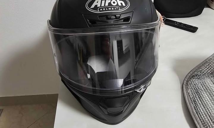Casco airoh taglia XL