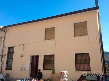 Immobile residenziali desulo