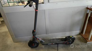 monopattino elettrico