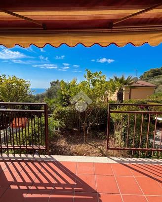 VILLA A SCHIERA A COSTARAINERA