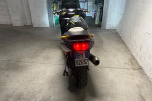 Yamaha T Max - 2003