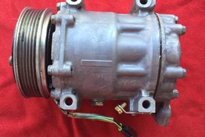 Compressore climatizzazione auto Ford Focus TD