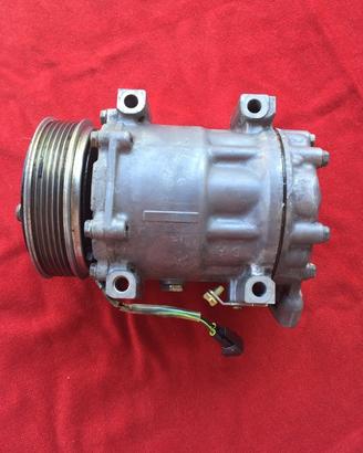 Compressore climatizzazione auto Ford Focus TD
