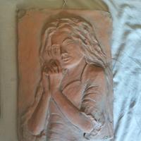 volto della madonna in terracotta