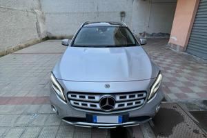 Mercedes GLA 200d Automatic Premium 2019