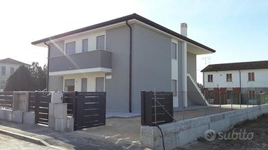 Trilocale a Gavello