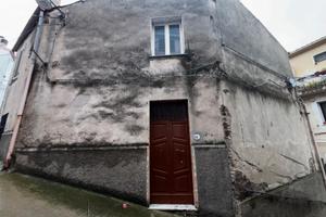 Casa indipendente Illorai