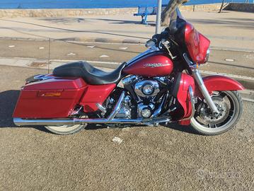 Harley Davidson Street Gilde