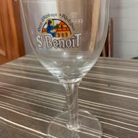 Confezione fa 6 Calici birra St Benoit