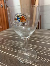 Confezione fa 6 Calici birra St Benoit