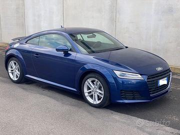 Audi TT Coupe 1.8 tfsi S-tronic