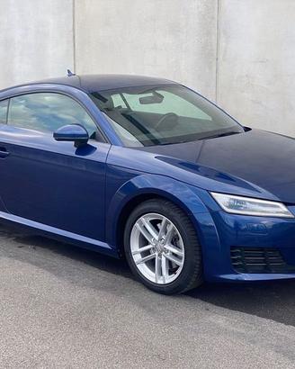 Audi TT Coupe 1.8 tfsi S-tronic