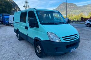 Furgone Iveco Daily 7 posti