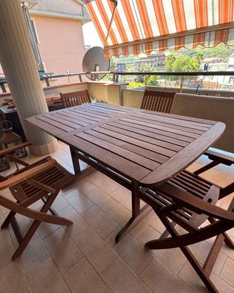 Set Tavolo Allungabile e 8 Sedie in Legno Giardino
