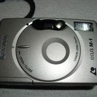 Canon Ixus