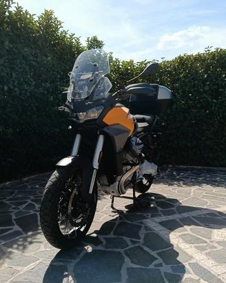 Moto Guzzi Stelvio (2024-2026)
