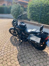 Harley Davidson 750 Street