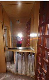 Vintage specchio a parete e con copri radiatore 