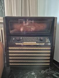Mobile radio Grundig 3D Klang