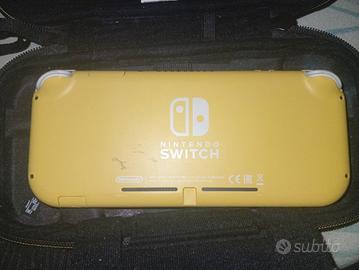 Nintendo switch lite gialla