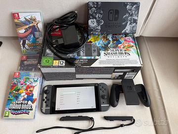 Nintendo Switch Super Smash Bros Limited + 3giochi