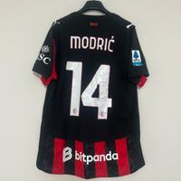 Maglia Milan preparata Modric
