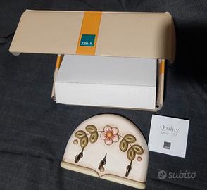 appendichiavi in ceramica Thun della linea Country