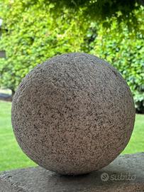 Sfere in pietra decorative da giardino misure vari