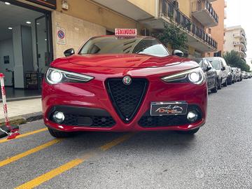 Alfa Romeo Stelvio 2.2 Turbodiesel 190 CV AT8 RWD 