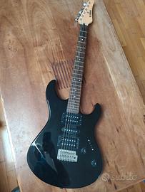 Chitarra elettrica Yamaha ERG 121