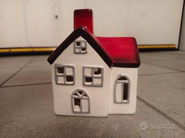 casetta in ceramica ottime condizione 