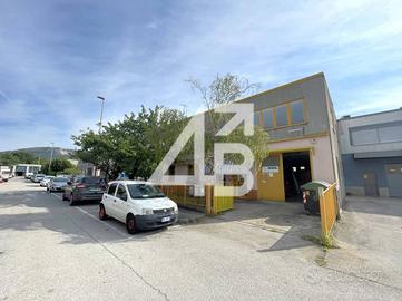 UFFICIO RISTRUTTURATO - 106M² - LOC. DOLINA, 507/9