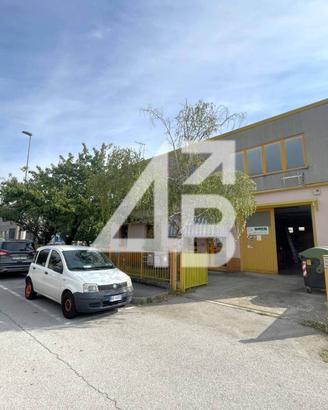 UFFICIO RISTRUTTURATO - 106M² - LOC. DOLINA, 507/9