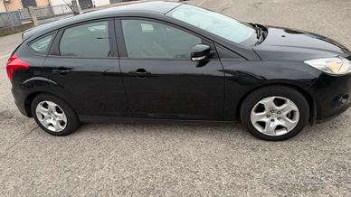 Ford focus 1.6 120 CV GPL