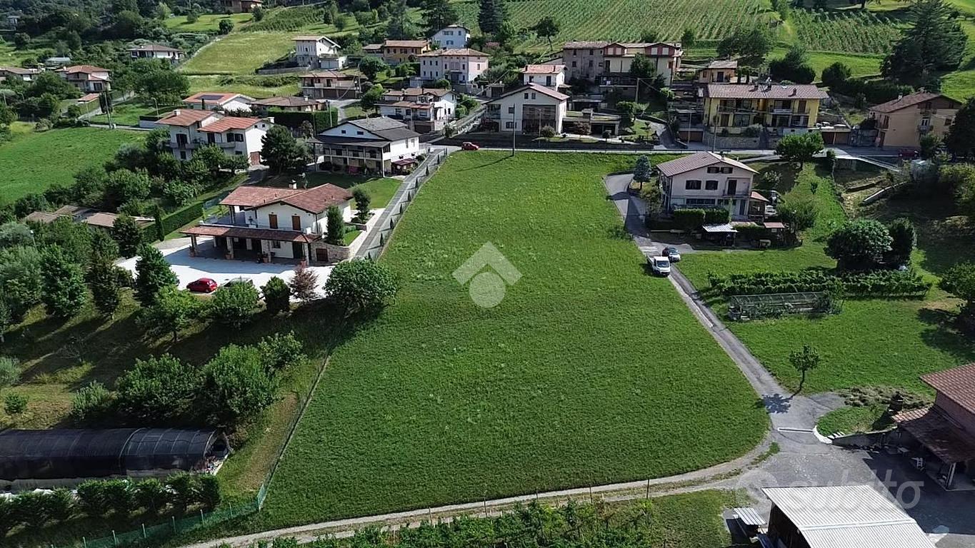 TER. RESIDENZIALE A FORESTO SPARSO - Vista 2