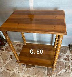 Tavolino in legno 