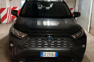 Toyota RAV4 Hybrid 11/2020 _batteria nuova 500km