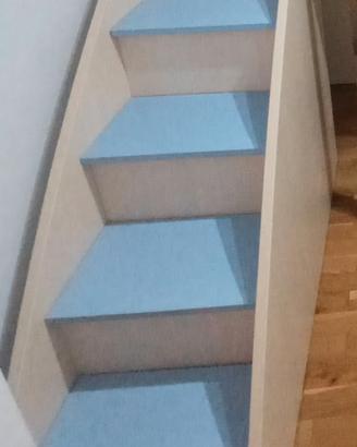 Scala contenitore per cameretta