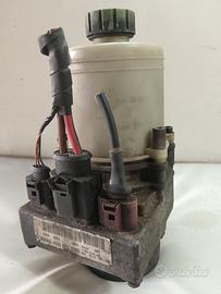 Servosterzo pompa idroguida Polo 2003