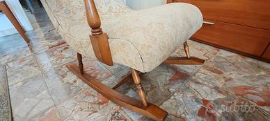 Poltrona a dondolo vintage anni 60