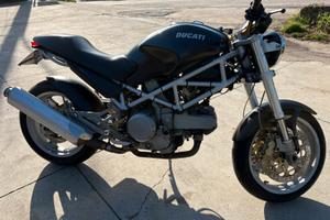 Ducati Monster 620 dark
