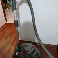 Aspirapolvere a traino dyson DC19 DC29