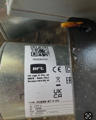 4 motori per cancelli