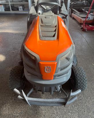 Trattorino tosaerba  Husqvarna TC342