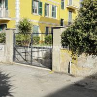 Ampio Box/Autorimessa di 350 mq